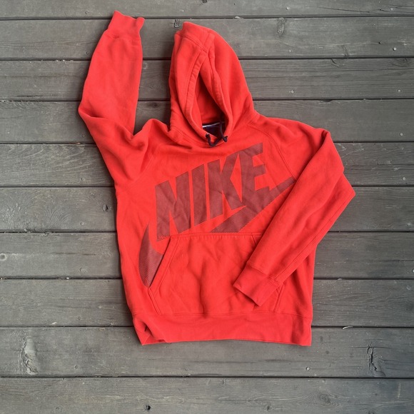Nike Red Hoodie Sz. M - Picture 1 of 3